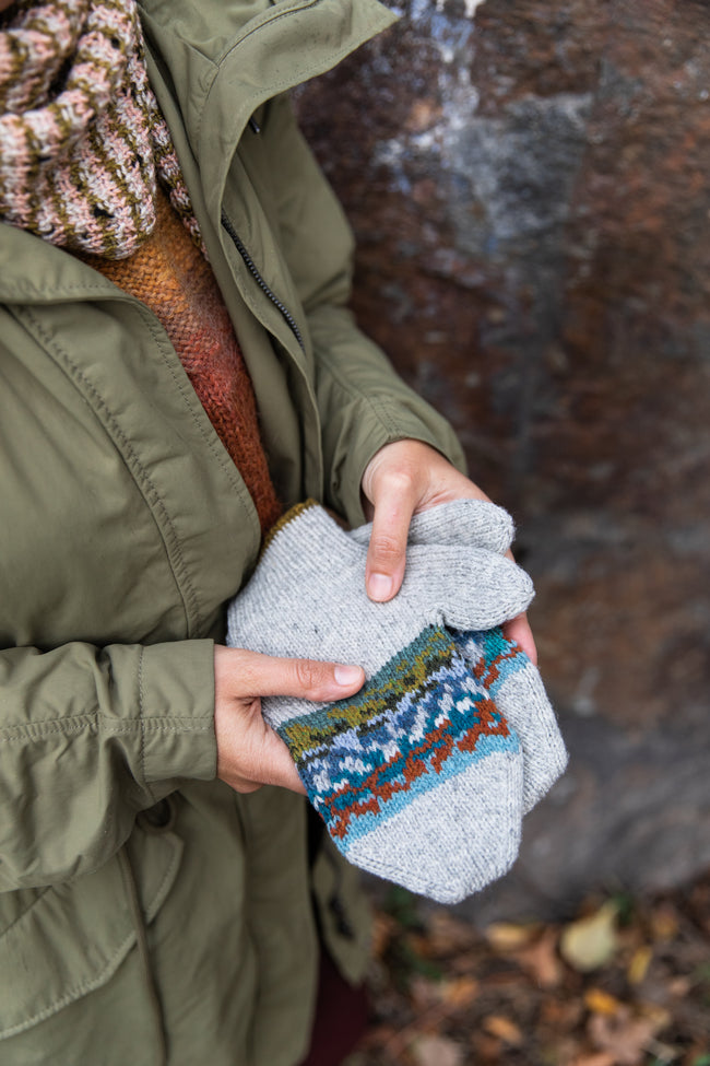 52 Weeks of Scrap Yarn: Projects for Crafters
