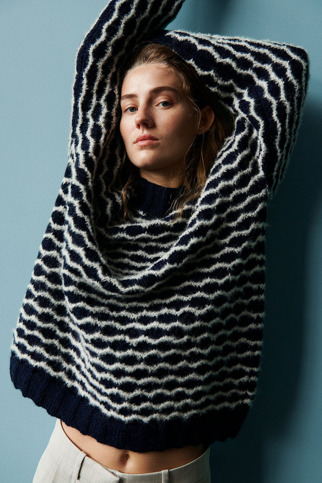 A Knitting Life - Out Into The World