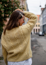 Knits to Wear: Effortless Patterns by Kutova Kika (PRE-ORDER - RELEASE DATE: 26TH NOVEMBER 2024)