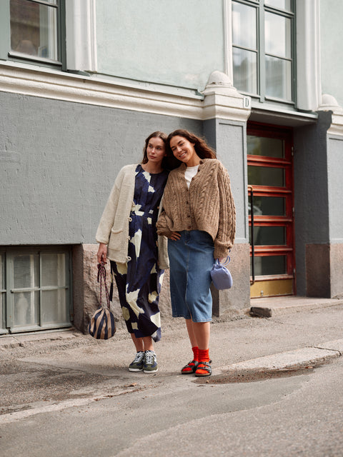 Laine Magazine - Issue 26 "Crossing Paths" - Autumn 2025