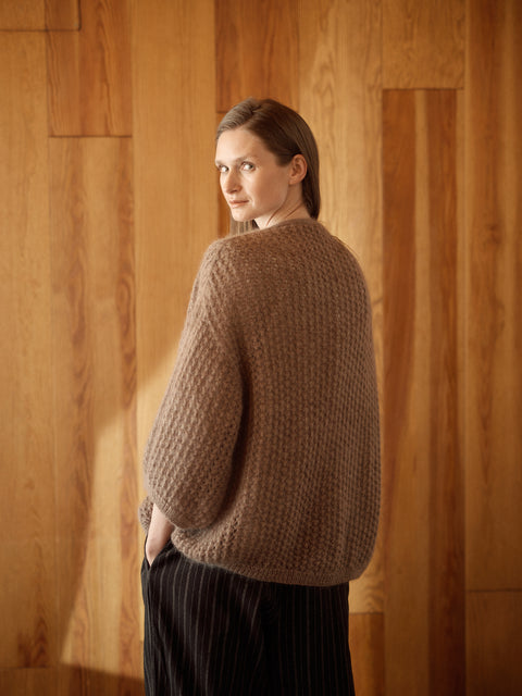 Entwined: Cables, Lace and Knitted Textures (PRE-ORDER - RELEASE DATE: 30TH MAY 2025
