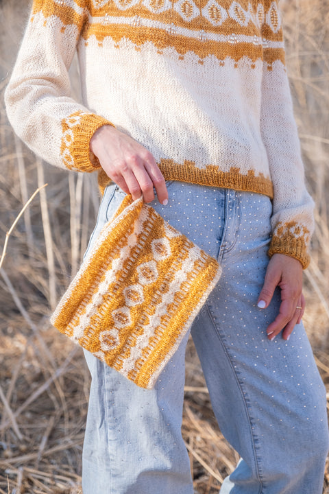 Shine! Knitting with Beads (PRE-ORDER - RELEASE DATE: 13TH AUGUST)